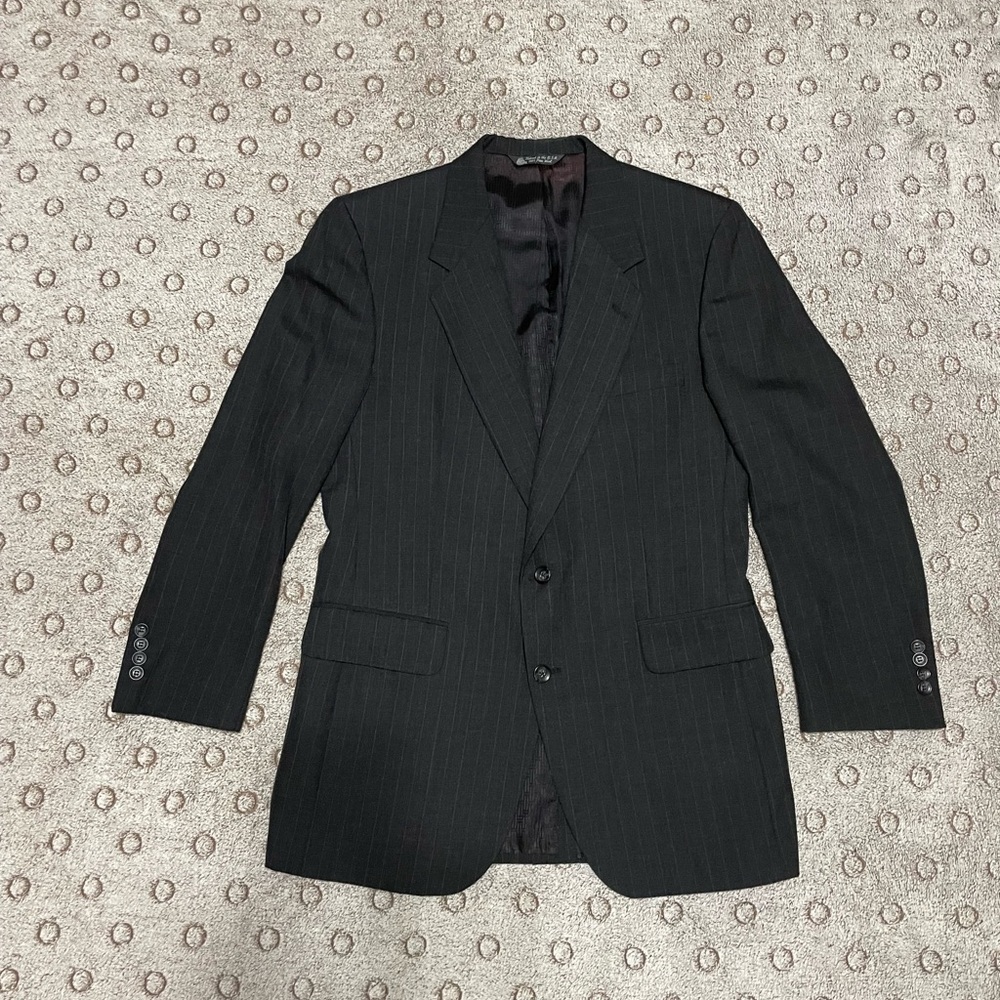 Halston 100% Wool Suit Blazer Jacket Mens 40R Black Pin Striped Today’s Man